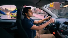 Wat er écht gebeurt bij een verkeerscontrole (en hoe je zelf rustig blijft)